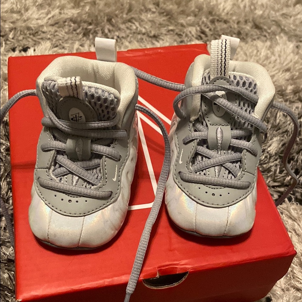 Nike crib sneakers